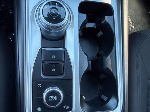 Used 2020 Ford Explorer XLT w/ Comfort Package image 50