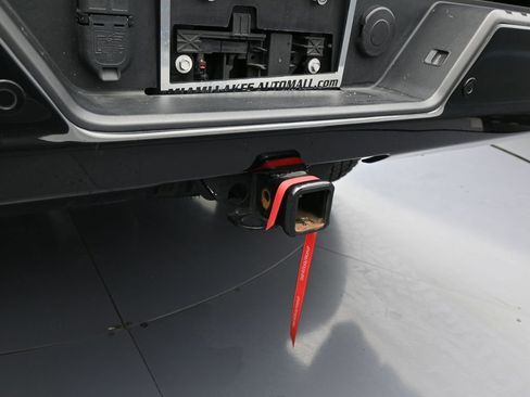 Used 2024 Chevrolet Silverado 1500 ZR2 w/ Technology Package image 41