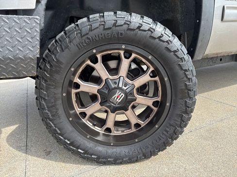 Used 2013 GMC Sierra 2500 SLE AWD/4WD image 38