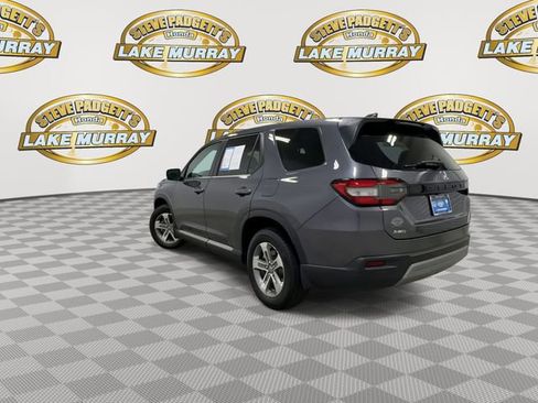 Used 2025 Honda Pilot EX-L image 9