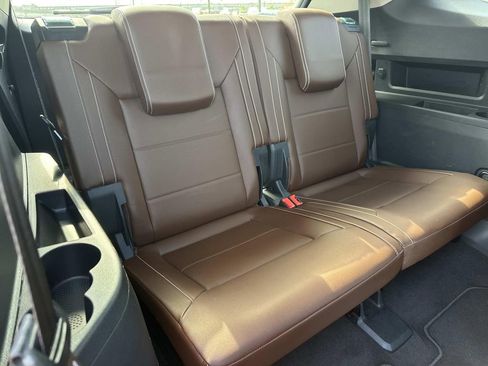 Used 2022 Volkswagen Atlas SEL image 9