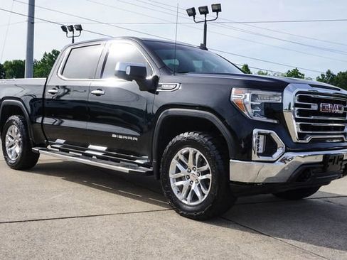 Used 2019 GMC Sierra 1500 SLT w/ SLT Premium Plus Package AWD/4WD image 2
