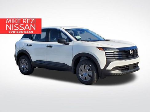 New 2026 Nissan Kicks S image 1