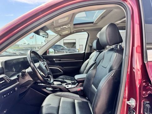 Used 2023 Kia Telluride S w/ S Sunroof Package FWD image 20