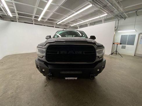 Used 2021 RAM 2500 Laramie w/ Night Edition AWD/4WD image 9