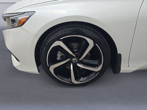 Used 2022 Honda Accord Sport image 10
