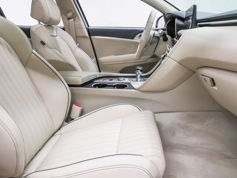 Certified 2026 Genesis G70 2.5T Prestige image 14