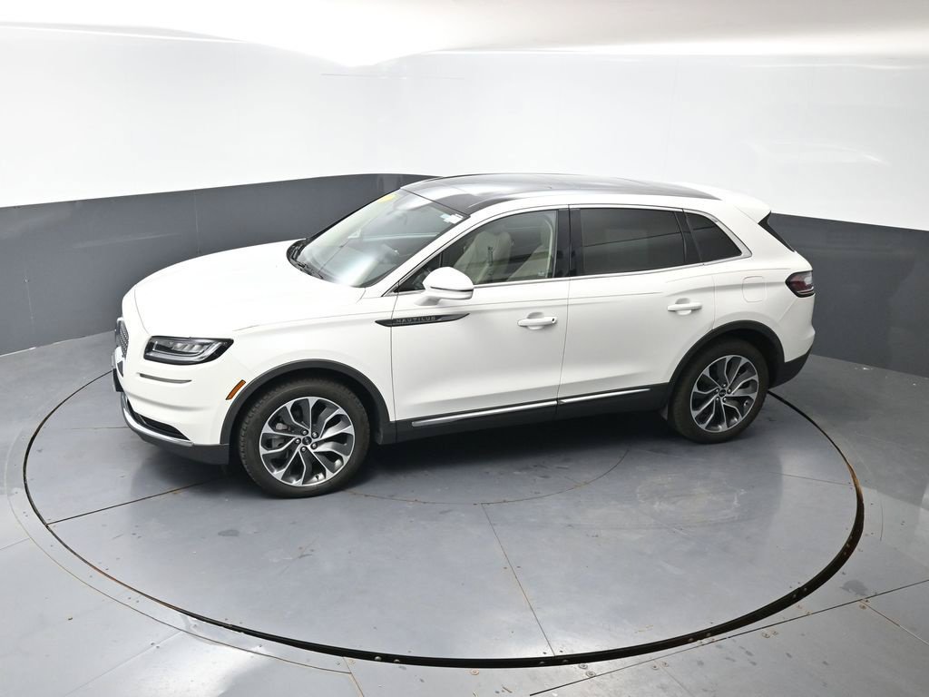 Used 2021 Lincoln Nautilus Reserve AWD/4WD image 45
