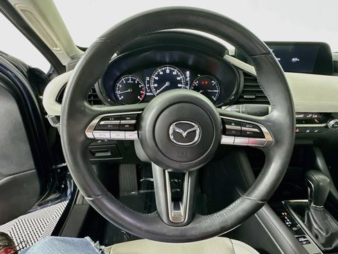 Used 2019 MAZDA MAZDA3 AWD Sedan w/ Premium Package image 11