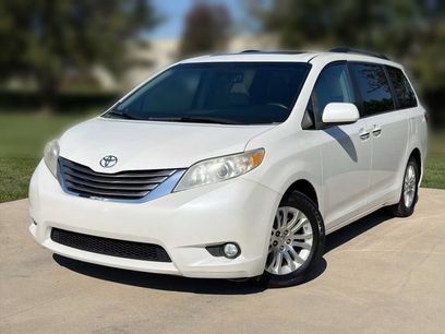Used 2015 Toyota Sienna XLE