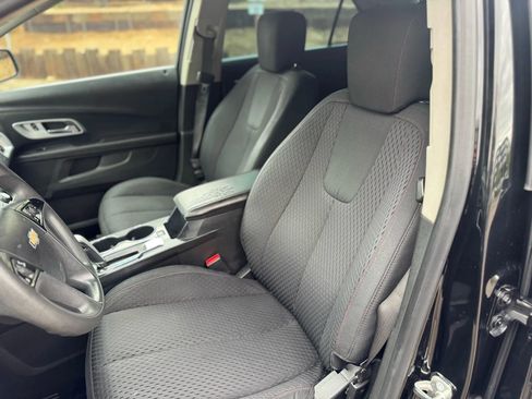 Used 2015 Chevrolet Equinox LS image 14