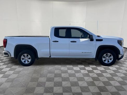 Used 2023 GMC Sierra 1500 Pro w/ Pro Value Package AWD/4WD image 5