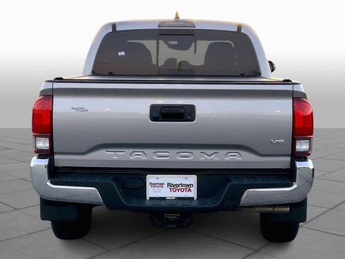 Used 2021 Toyota Tacoma SR5 image 4