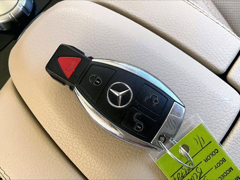 Used 2014 Mercedes-Benz E 350 Cabriolet image 13