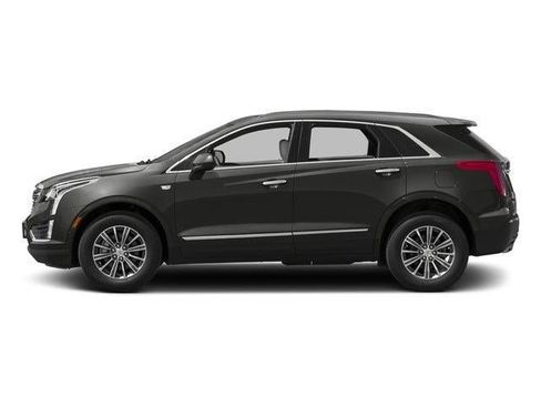 Used 2017 Cadillac XT5 Luxury w/ Driver Awareness Package FWD image 2