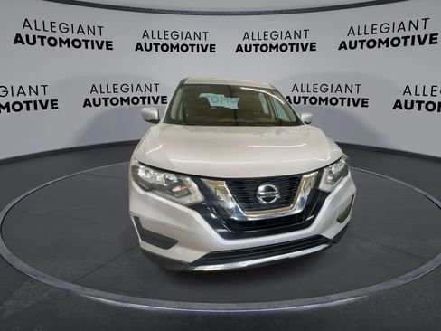 Used 2018 Nissan Rogue S AWD/4WD image 5