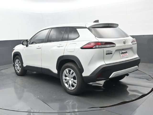 Used 2026 Toyota Corolla Cross L FWD image 3