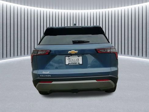 Used 2026 Chevrolet Equinox LT image 6