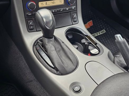 Used 2007 Chevrolet Corvette Base w/ Preferred Equipment Group image 17