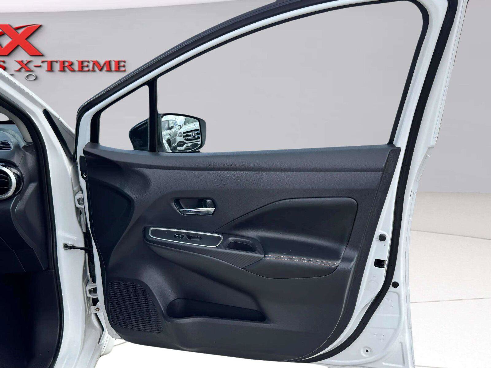 Used 2021 Nissan Versa SR w/ Convenience Package FWD image 42