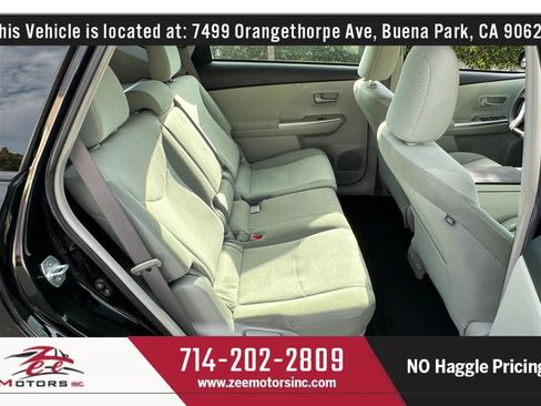 Used 2013 Toyota Prius V Three FWD image 22