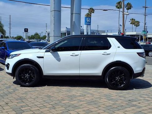 Used 2016 Land Rover Discovery Sport HSE AWD/4WD image 2