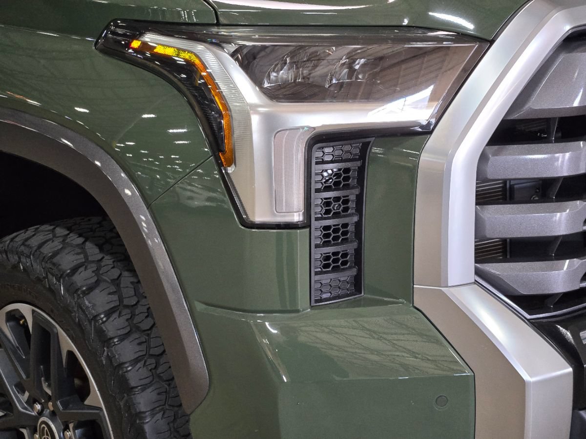 Used 2022 Toyota Tundra Limited RWD image 12
