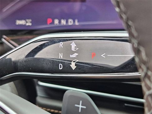 New 2026 Cadillac Escalade ESV Luxury image 17