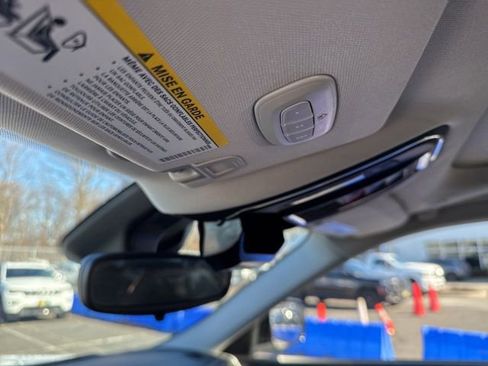 Certified 2022 Jeep Grand Cherokee Limited image 37