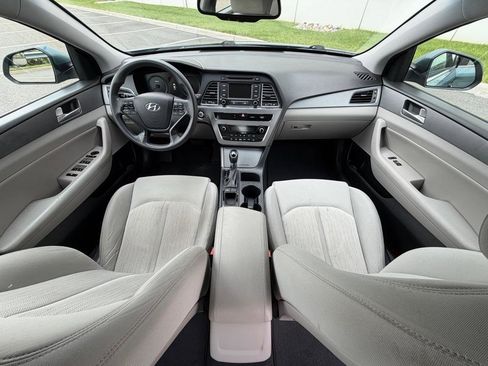 Used 2016 Hyundai Sonata SE FWD image 19