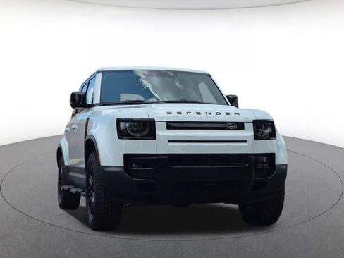 Used 2026 Land Rover Defender 110 S AWD/4WD image 3