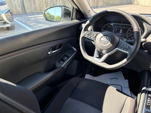 Used 2024 Nissan Sentra SR FWD image 32
