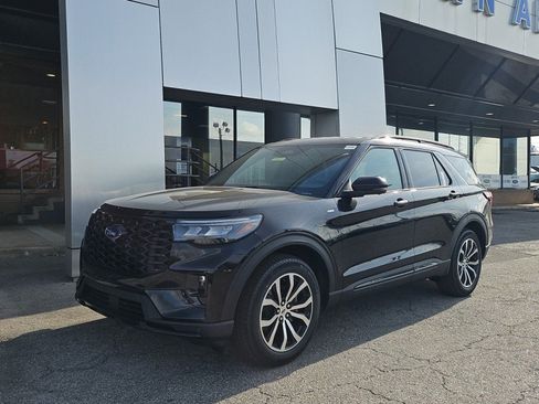 New 2026 Ford Explorer ST-Line w/ Premium Package RWD image 2