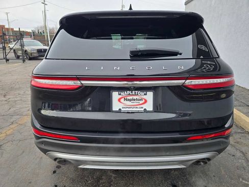 Used 2021 Lincoln Corsair AWD w/ Premium Package image 8