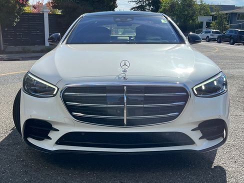 Used 2021 Mercedes-Benz S 580 4MATIC Sedan image 4