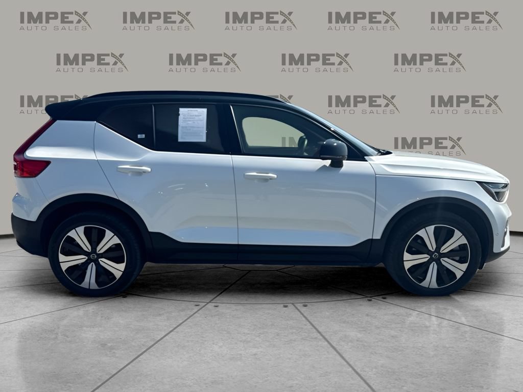 Used 2023 Volvo XC40 Recharge Plus AWD/4WD image 6