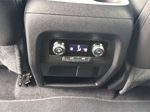 Certified 2025 GMC Acadia Elevation image 25