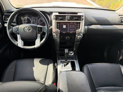 Used 2023 Toyota 4Runner TRD Sport w/ Technology Package AWD/4WD image 9