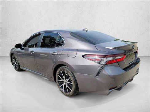 Used 2023 Toyota Camry SE FWD image 7