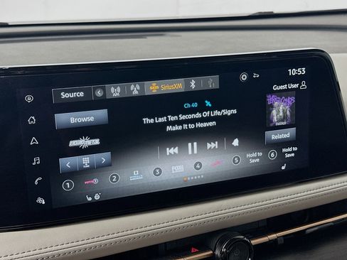 Used 2023 Nissan Ariya FWD image 21