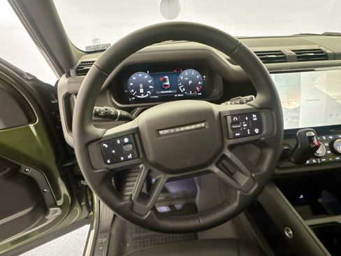 New 2026 Land Rover Defender 130 X-Dynamic SE AWD/4WD image 10