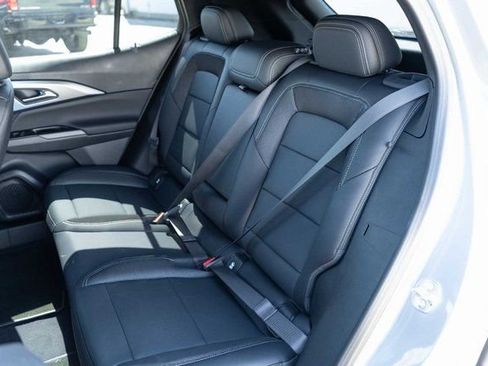 New 2026 Chevrolet Equinox EV LT image 15