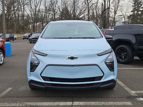 Certified 2023 Chevrolet Bolt LT w/ Infotainment Package image 2