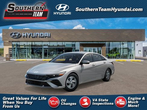 New 2026 Hyundai Elantra SE image 1