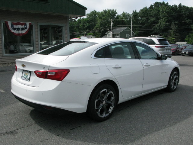 Used 2024 Chevrolet Malibu LT FWD image 4