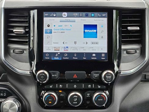 Used 2024 RAM 1500 Laramie image 26