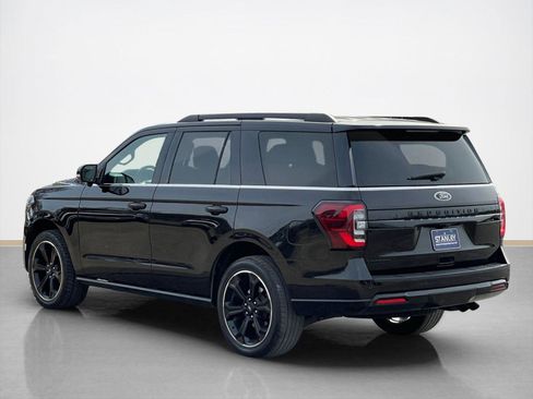 Certified 2022 Ford Expedition Limited image 5