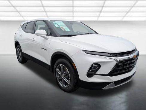Certified 2023 Chevrolet Blazer LT w/ Driver Confidence Package FWD image 1