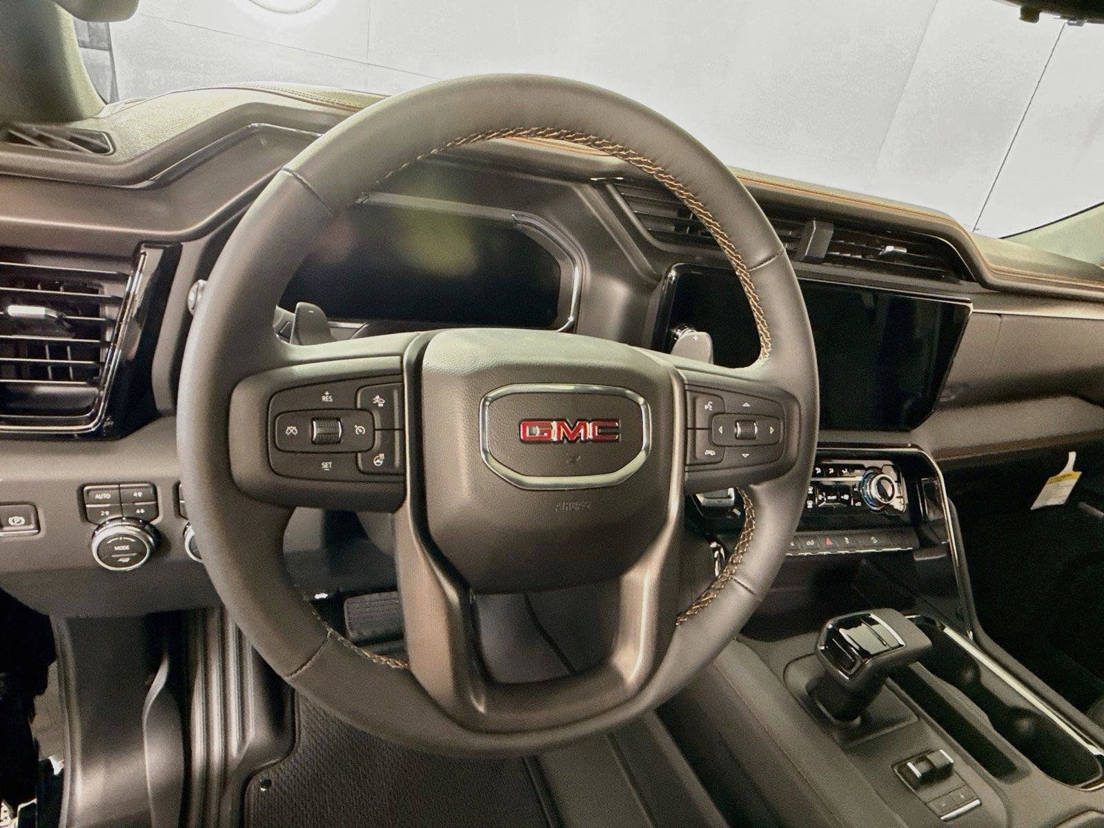 New 2026 GMC Sierra 1500 AT4 w/ AT4 Premium Package AWD/4WD image 5