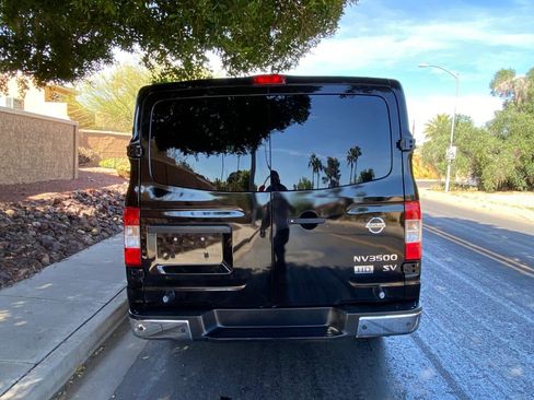 Used 2017 Nissan NV 3500 SV w/ SV Technology Package image 7